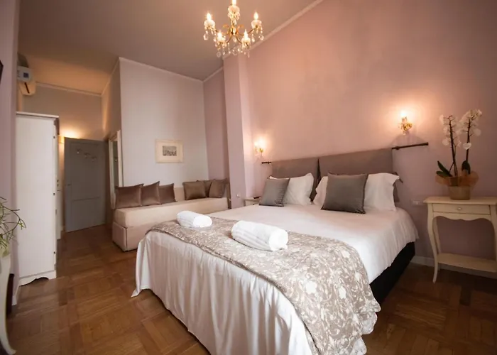 Dimora Sassetti 6 Bed & Breakfast 4*