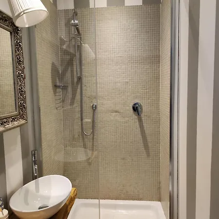 Dimora Sassetti 6 住宿加早餐酒店